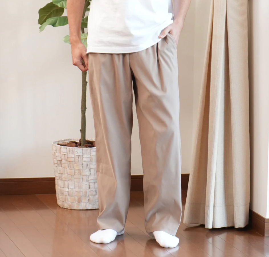 ストレッチワイドパンツ
