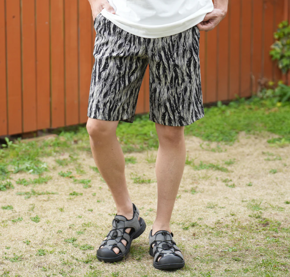 ストレッチショートパンツ 総柄