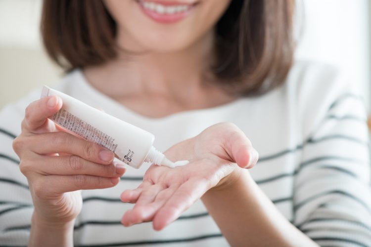 紫外線対策は万全に！日焼け止め＆スキンケアアイテムの選び方とは？