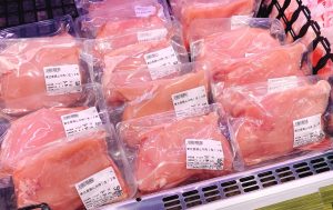 「パサパサ鶏胸肉」は過去の遺物？2026年最新科学が明かす、極限のジューシーさを引き出す裏技と新常識