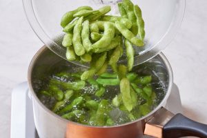 【枝豆の最適な茹で方＆茹で時間】夏の風物詩をおいしく食べるコツ
