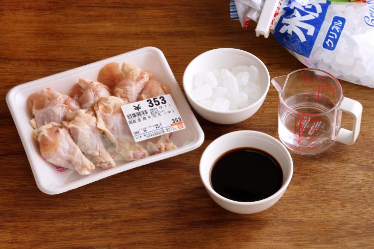 鶏手羽元のこっくり甘辛煮の材料