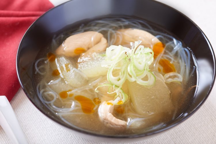 冬瓜と春雨の酸辣湯（サンラータン）