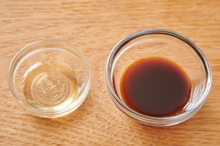 オイスターソースの代用：中濃ソース＋ハチミツ