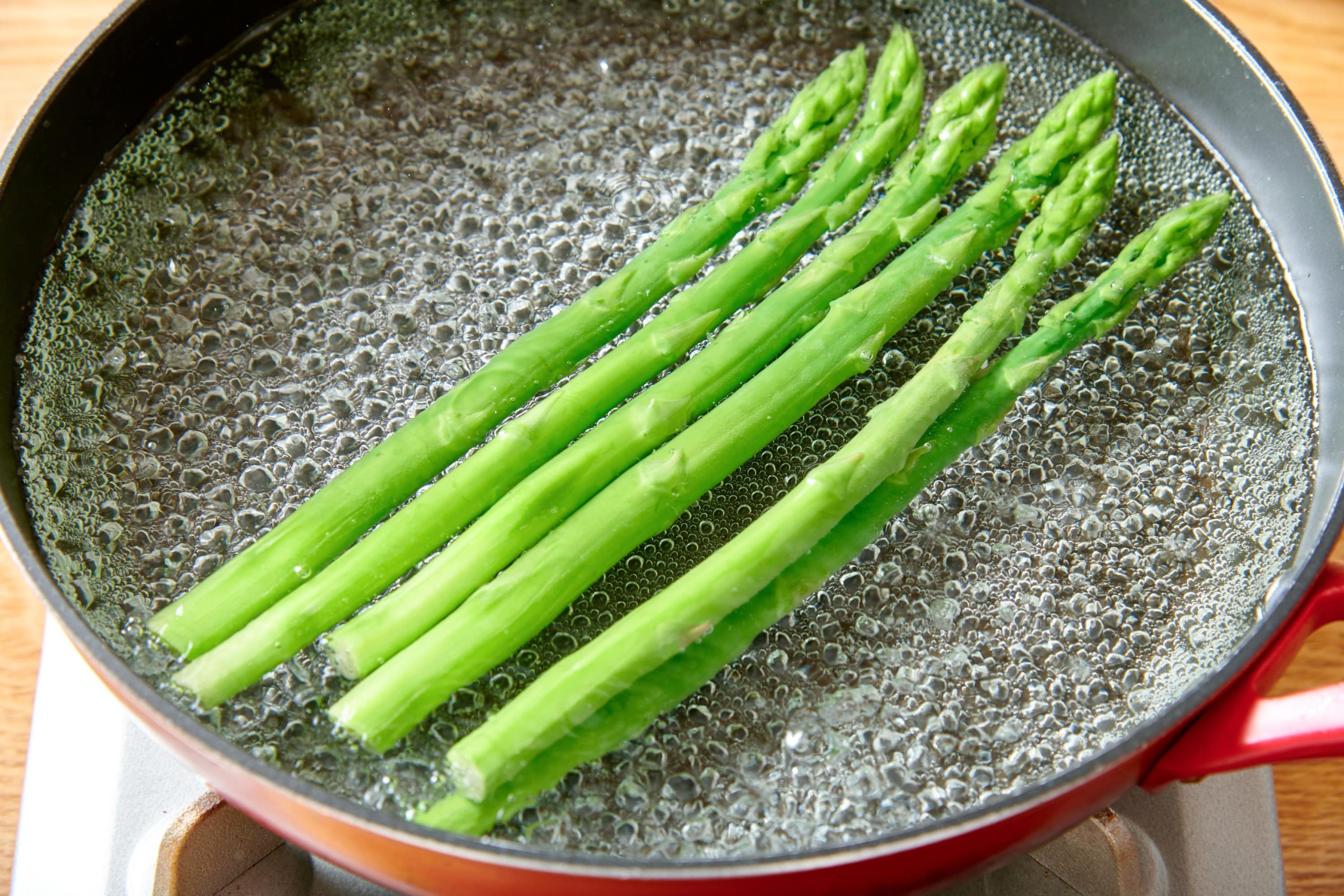 アスパラの茹で方・茹で時間