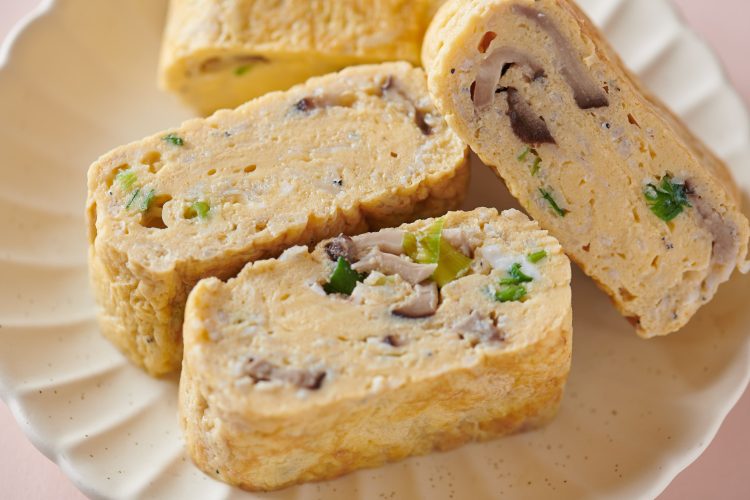 シラスとシイタケの玉子焼き