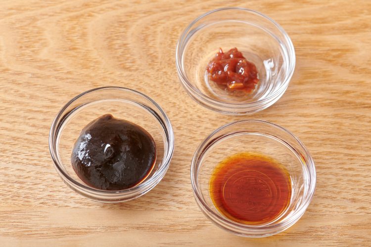 甜麺醤＋豆板醤＋醤油