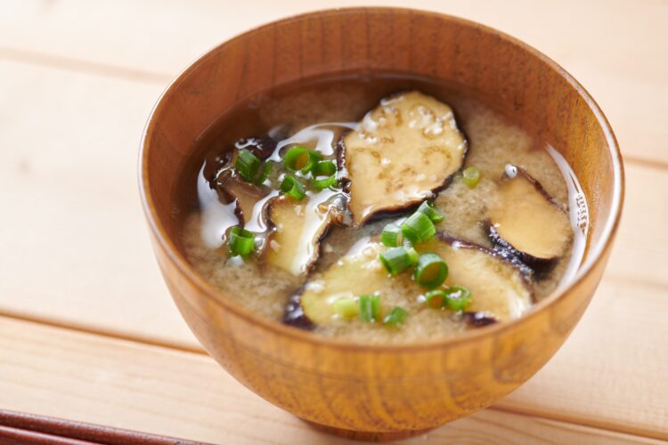 干しナスの味噌汁
