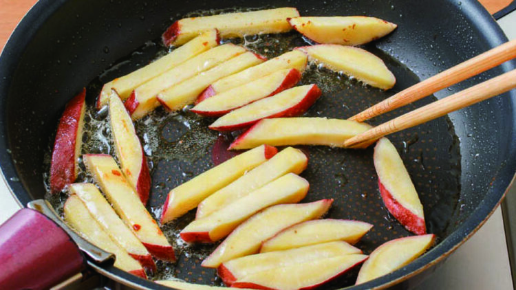 画像に alt 属性が指定されていません。ファイル名: むくみ解消_トラマガ_1600_900_15-750x422.jpg