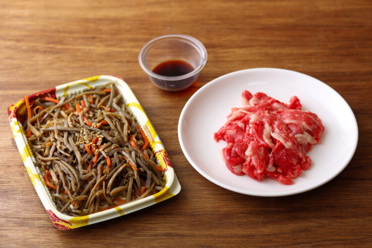 きんぴらと牛肉の炊き込みごはんの材料
