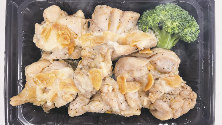簡単おかずは常時4種類以上!レパートリーの悩みも解消 チキンステーキ