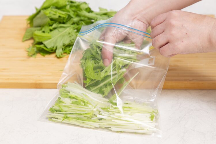 冷凍での水菜の保存方法