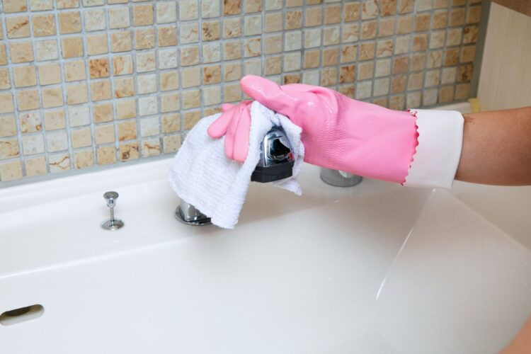 水気を拭き取る