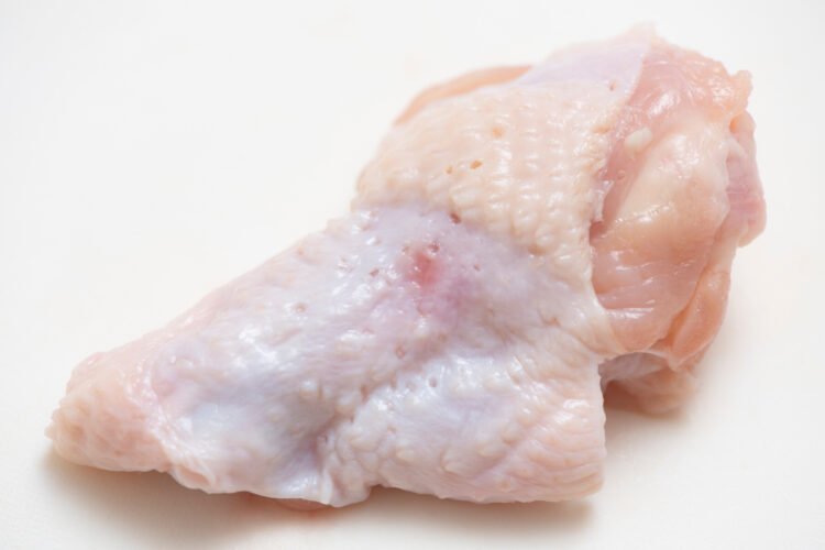 表面にまんべんなく穴を開ける