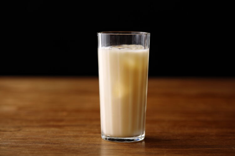 牛乳で割ったウイスキー