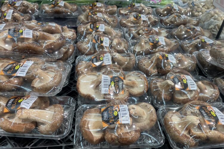 しいたけ売り場