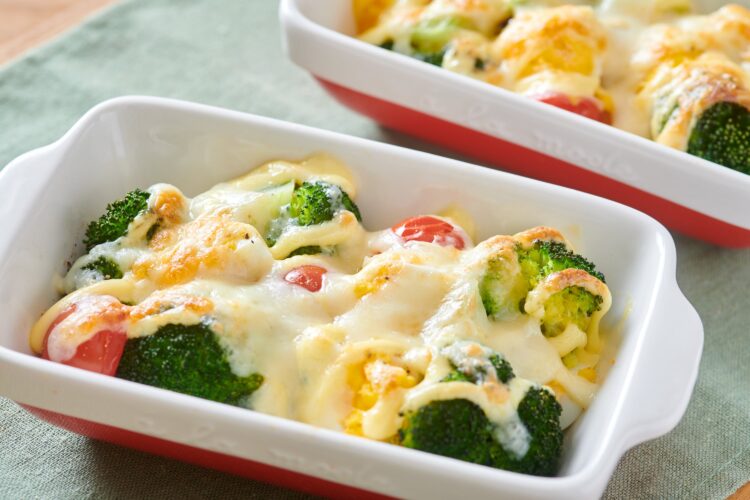 ブロッコリーとゆで卵のマヨネーズ焼き