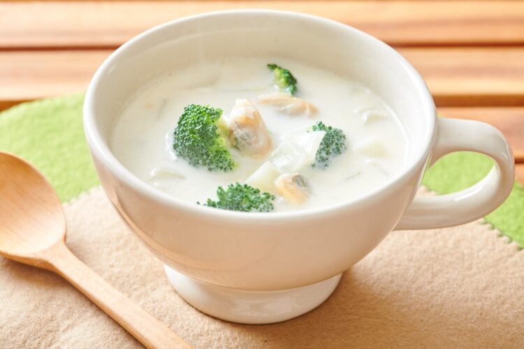 ブロッコリーとアサリのチャウダースープ