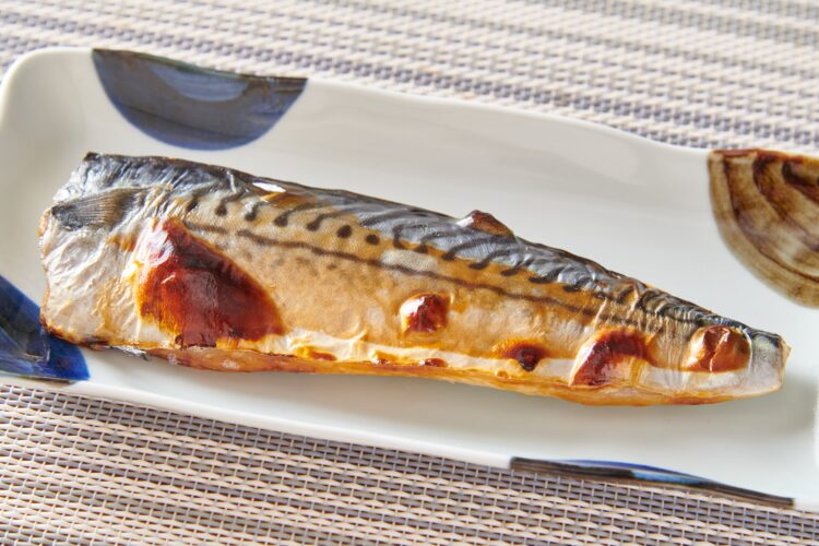 冷凍サバを魚焼きグリルで焼く方法