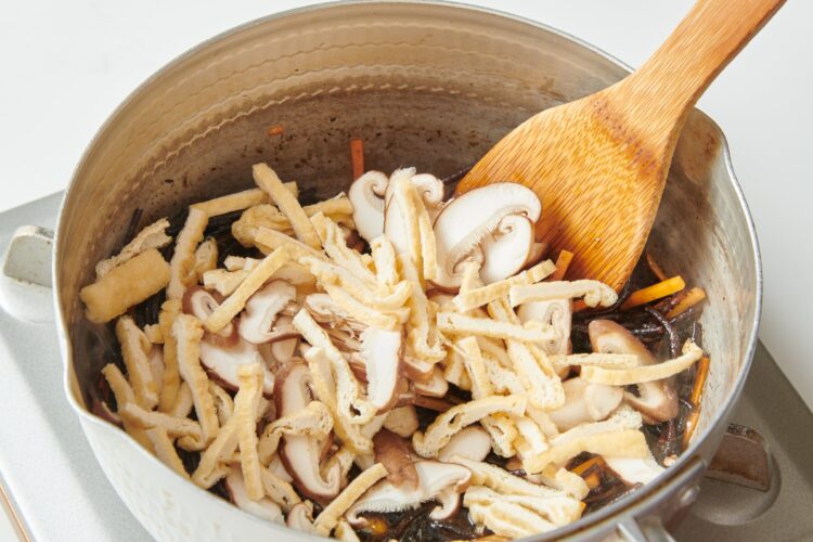 基本のひじき煮のレシピ
