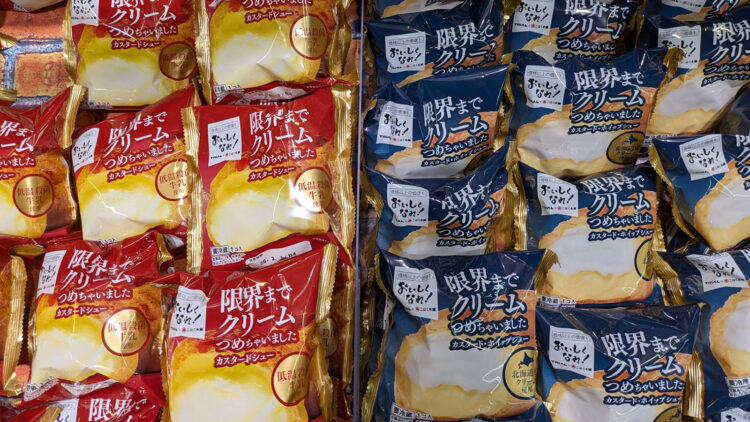 シュークリーム2種売り場展開写真