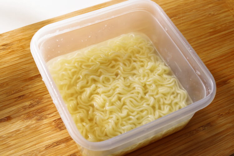ほぐれた乾麺