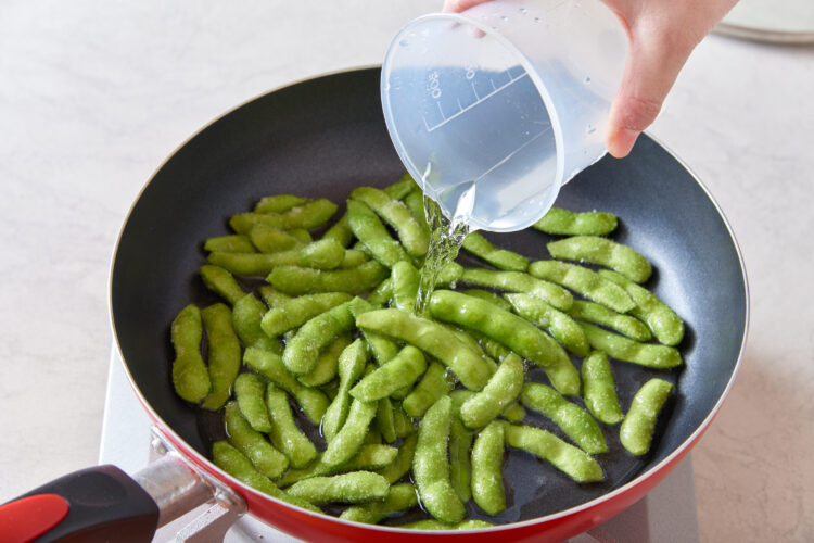 塩ゆではシンプルで栄養を逃しにくい