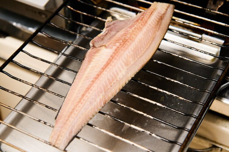 両面グリルでほっけを焼く手順