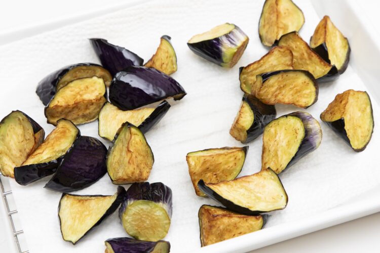 ナスを揚げてから冷凍する方法