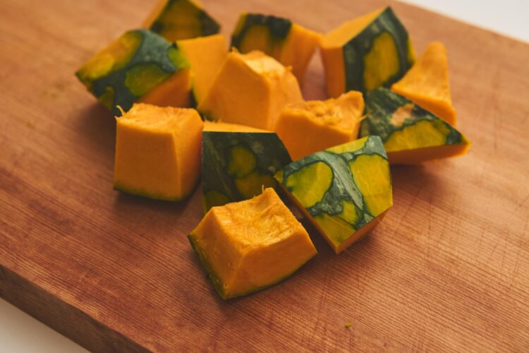 カボチャの角切り