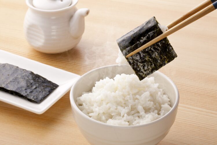 熱に弱いビタミンを逃さない海苔の調理法