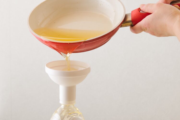 【再資源化】自治体の回収に油を出す