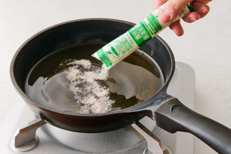 【簡単】市販の油凝固剤で固めて油を捨てる