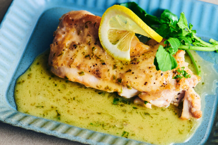 鶏肉のソテー レモンバターソース