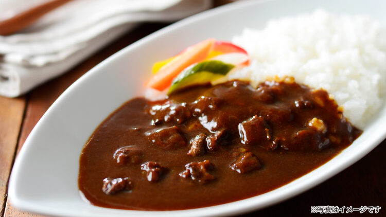 〈みなさまのお墨付き / 支持率87.7％〉フォン・ド・ボー仕込み ビーフカレー［甘口］ 180g 本体価格189円（税込204円）イメージ