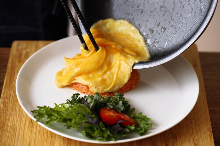 ご飯の上にのせる