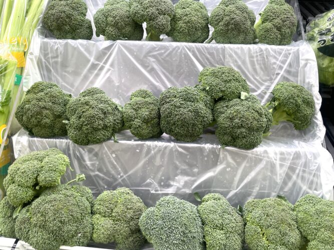 ブロッコリー売り場