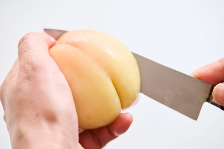 桃の食べ頃のサインは?