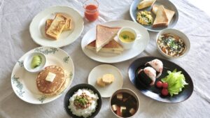 子どもの朝ごはん何作る？忙しい朝でも10分で作れる1週間献立